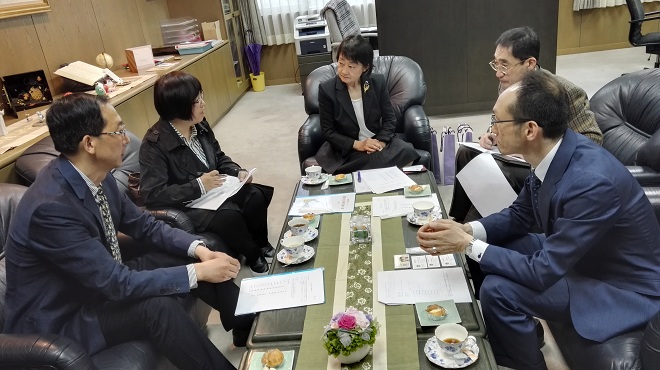 云顶国际官方网站代表团赴日本高校交流访问